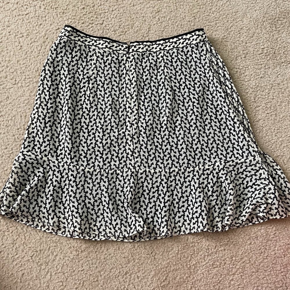 Brand New Women's Reiss Black and Cream Skirt - Picture 2 of 3